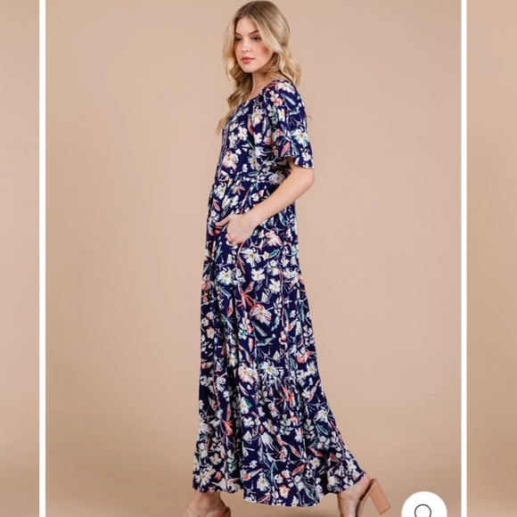 123 Floral Off-Shoulder Maxi Dress - Picture 2 of 3